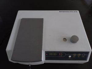 Spektrofotometer UV-Vis
