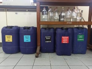 wadah pembuangan limbah kimia